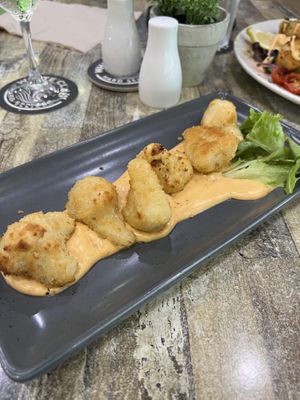 Panko crumbed cauliflower entree  at Agnes Water Tavern in Agnes Water