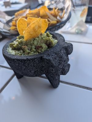 Guacamole and chips at Vegan Barrio in Cozumel