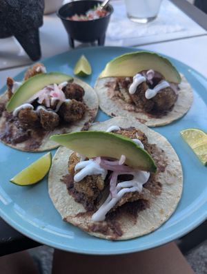 Tacos de non-shrimp at Vegan Barrio in Cozumel