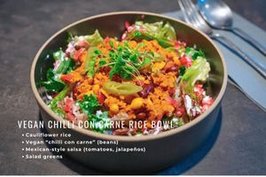 Vegan "chilli con carne" at TREE by NAKED - Yoyogi Park in Tokyo