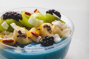 ✅ Blue spirulina
✅ Butterfly pea powder
✅ Gardenia fruit
✅ Coconut water
✅ Soy yogurt with chia seeds
✅ Lemon juice
✅ Lychee
✅ Banana
✅ Ishigaki-grown pin at TREE by NAKED - Yoyogi Park in Tokyo