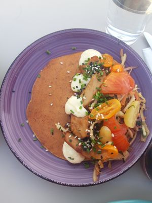 Chickpea flatbread at Dam Bar in Tampere