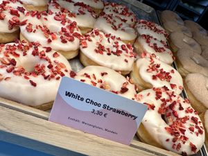🍓 #Veganuary at Brammibal's Donuts - Pop-Up in Berlin