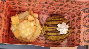 Appel pie & mozartkuggel style at Brammibal's Donuts - Pop-Up in Berlin