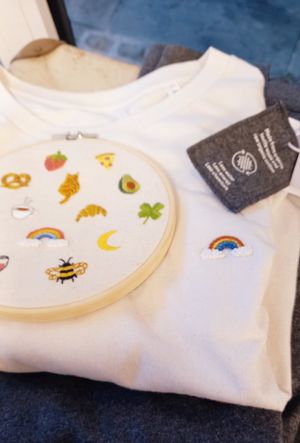 selbstbesticktes shirt  #Veganuary at fijnwerk in Ratingen