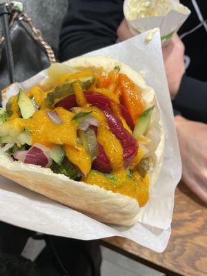 Humus falafel sandwich   at Maoz - Leidsestraat in Amsterdam