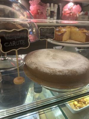 Torta di carote  at Caffè Carlotta Padova in Padua