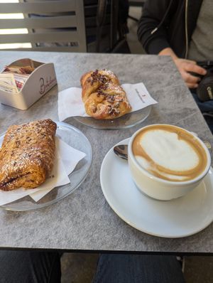  at Caffè Carlotta Padova in Padua