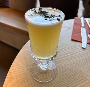 This iced tea cocktail was to die for 🤤  at Manto in Malmo