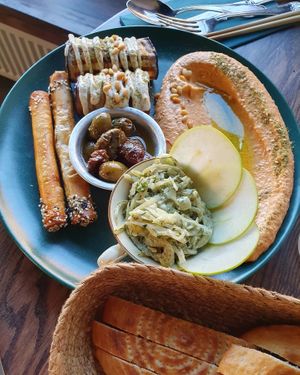 Meze Firdaus at Manto in Malmo