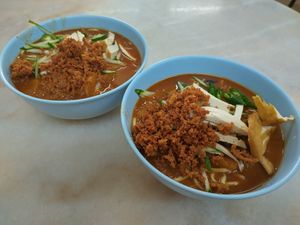 Mee rebus - large portions at Shui Xian Su Shi Yuan in Malacca