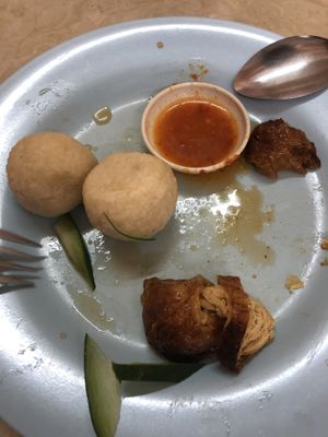 Chicken Rice Balls at Shui Xian Su Shi Yuan in Malacca