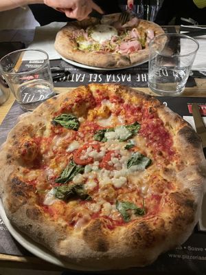   at Pizzeria Acquario in Soave