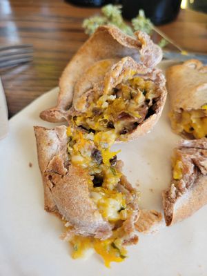 Quinoa at O Momento - Casa de Empanadas in Lisbon