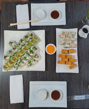 Vegan Sushi at BAMBÚ Rolls in Valparaiso