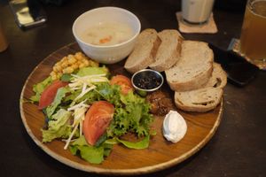 Bread/Salad/Soup Platter at Cafe Sukkara - 수카라 in Seoul