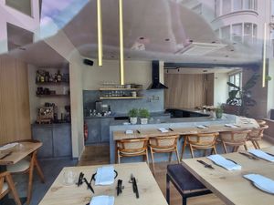 Interior (through window, it was closed) at and/or  in Antwerpen