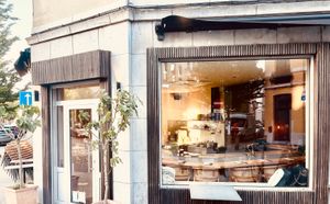 Front at and/or  in Antwerpen