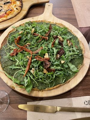 Pizza green affair  at Giulietta - Pizzeria & Cucina Vegana in Lisbon