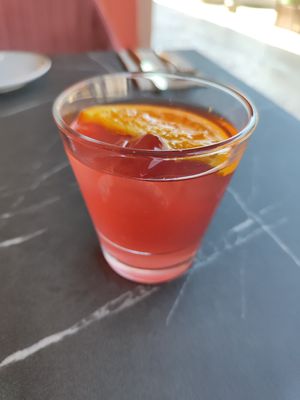 Homemade Pina colada iced tea at Giulietta - Pizzeria & Cucina Vegana in Lisbon