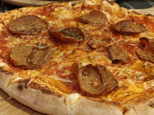 Awesome dough, great flavor, but it needed more of a complimentary ingredient, like olives/mushrooms 🍄 (which I had to steal from my friend's pizza) at Giulietta - Pizzeria & Cucina Vegana in Lisbon