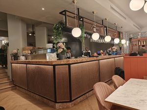 Perhaps a bit short-staffed, as the order was on the slow'ish side of the spectrum. at Giulietta - Pizzeria & Cucina Vegana in Lisbon