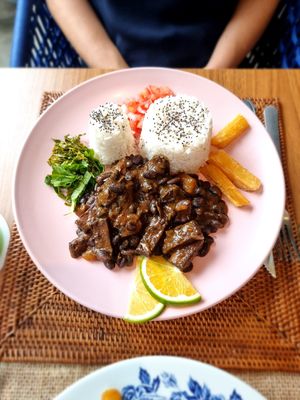 Feijoada vegana at Cri Cri Cru Restaurante (Loja Bênção Brasil) in Sao Paulo