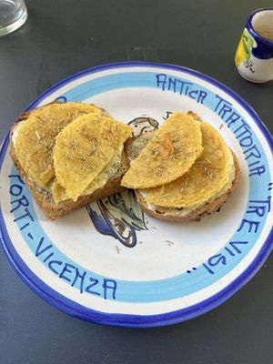 Pane e panelle  at Ammazza Caffé in Verona