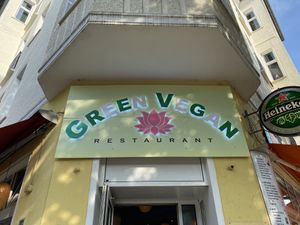 Green vegan   at Ben‘s Cuisine in Berlin