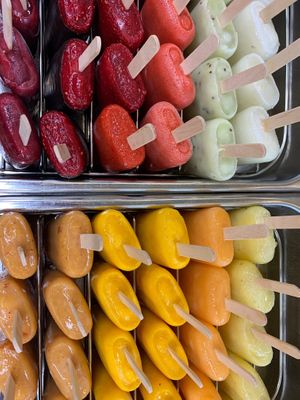 Lollies at Vincent in Viareggio