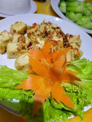 Lemongrass Tofu  #Veganuary at Grand World Phú Quốc in Phu Quoc