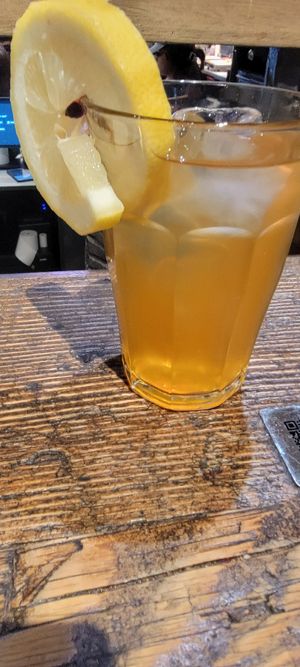 Iced tea at Honest Greens - Fuencarral in Madrid