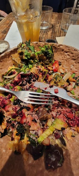 Half way . Filling. Satisfying at Honest Greens - Fuencarral in Madrid