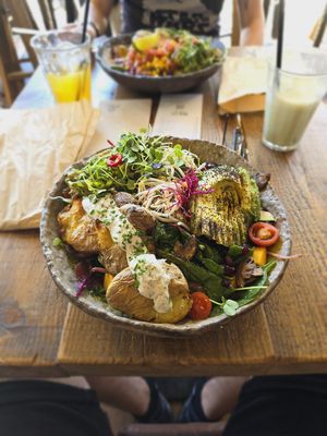 bowl  at Honest Greens - Fuencarral in Madrid