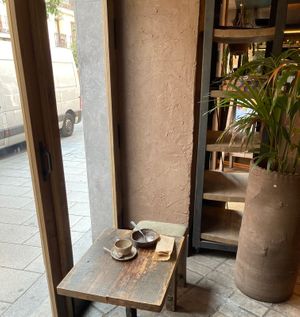 Dirty tables part III at Honest Greens - Fuencarral in Madrid