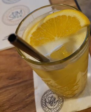 Homemade mango lemonade at Dim Sum Spot - Anděl in Prague