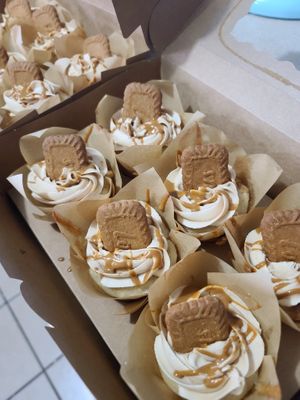 Biscoff cupcakes, 'nuff said at Top Of The Flour in Lawton