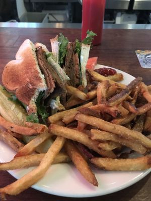 BLT at Depot Tavern in Minneapolis