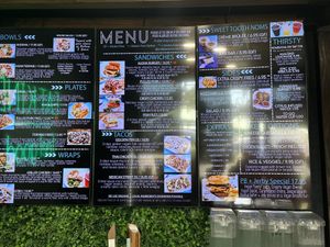 Menu  at Earth Aloha Eats in Kihei