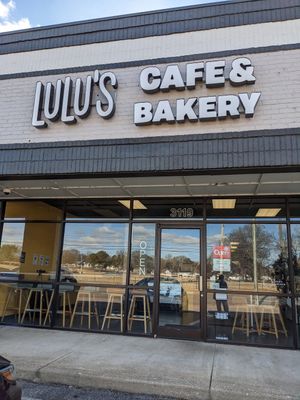 From the street at LuLu's in Memphis