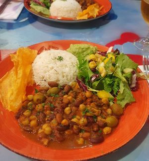  at MadCuba in Funchal