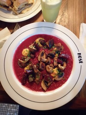 Rissoto de betarraga at Taberna Nosé in Puerto Varas