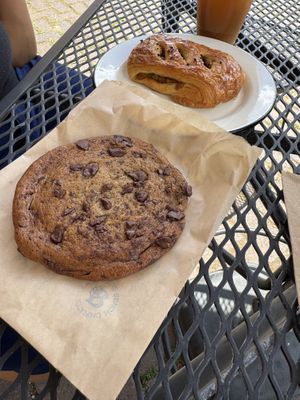   at Bakers Bench in Los Angeles