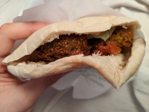  at Maoz - Xavier Privas in Paris