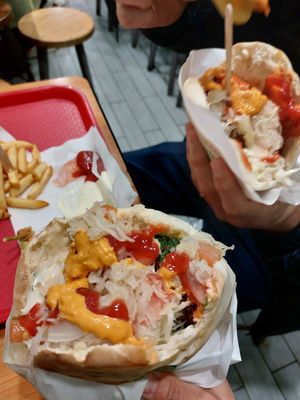   at Maoz - Xavier Privas in Paris