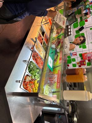Salad bar to pick yourself  at Maoz - Xavier Privas in Paris