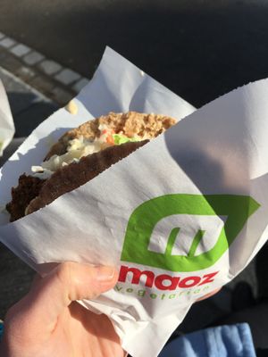Takeaway falafel and houmous  at Maoz - Xavier Privas in Paris
