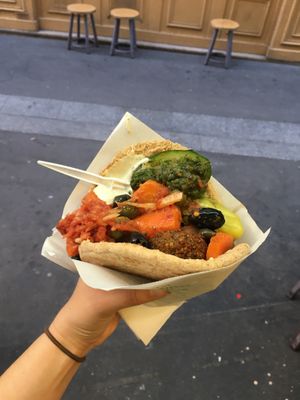 Customized falafel sandwich  at Maoz - Xavier Privas in Paris