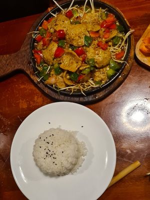 Lemongrass and chilli mock chicken at Hoang's Restaurant Vietnamese Cuisine in Hanoi