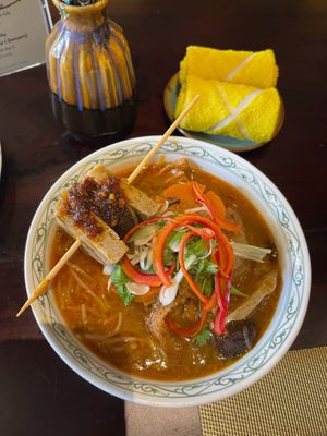 SPICY RICE NOODLES
Tofu, mushroom, lemongrass, coriander, and rice noodles,
in a hot spiced broth.
105.000 VND
 at V Vegan in Hoi An